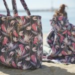 Beach poncho 'Wild Flowers' - Image 4