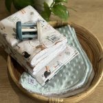 Set of 2 minky burping cloths - Image 2