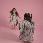 Beach poncho 'Pink Animal Print' - Image 3