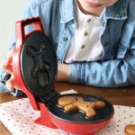 Mini συσκευή για βάφλες σε σχήμα Gingerbread Man