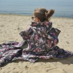 Beach poncho 'Wild Flowers' - Image 9