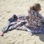 Beach poncho 'Wild Flowers' - Image 12