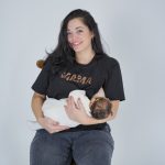 Nursing T-shirt 'MAMA' - Black & Animal Print