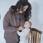 Nursing Sweatshirt 'MAMA' - Brown & Denim - Image 5