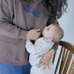 Nursing Sweatshirt 'MAMA' - Brown & Denim