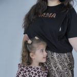 Nursing T-shirt 'MAMA' - Black & Animal Print - Image 15