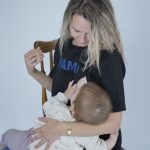Nursing T-shirt 'MAMA' - Black & Denim