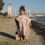 Beach poncho 'Bandana Pink Mix' - Image 17