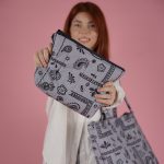 Beach cosmetic bag 'Blue Bandana' - Image 3